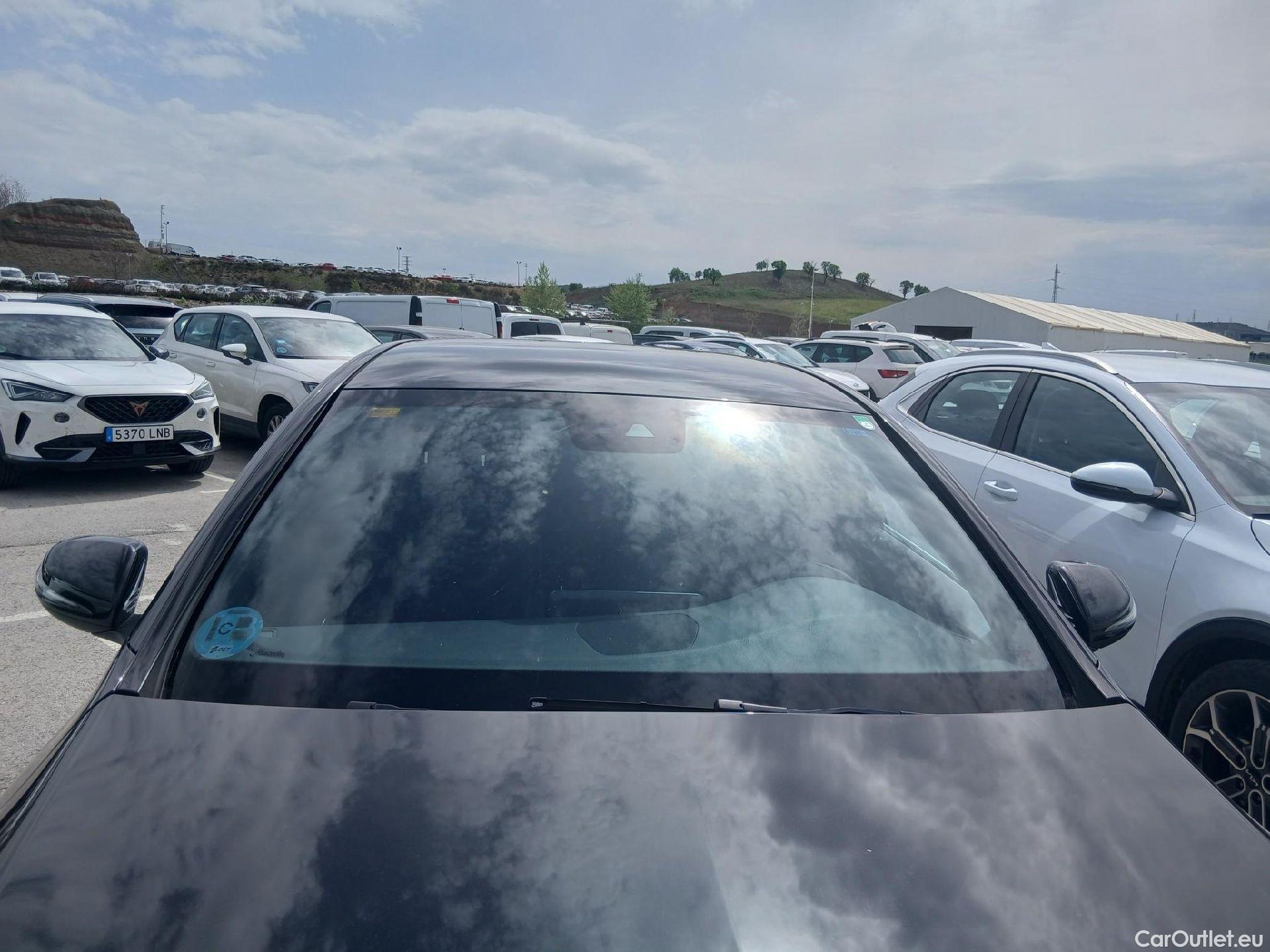  Mercedes  C-Klasse MERCEDES-BENZ Clase C / 2018 / 4P / sedán C 220 d #10