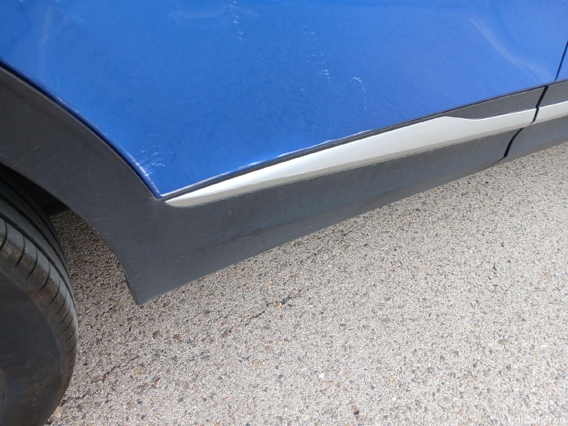  KIA  Sportage KIA  / 2022 / 5P / todoterreno 1.6 T-GDi HEV 171kW (230CV) Drive 4X2 #50