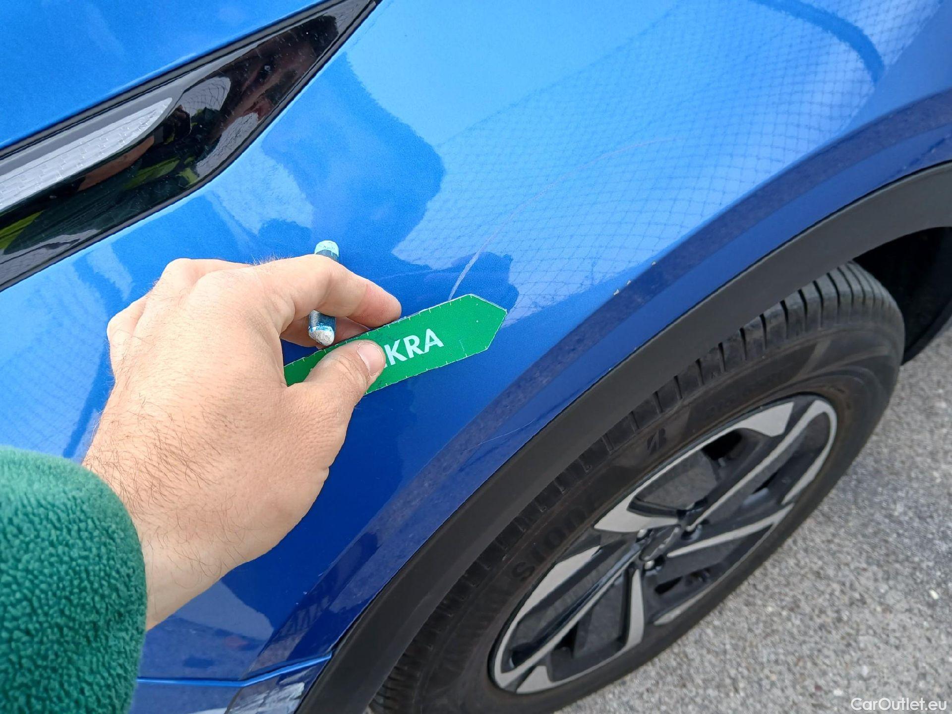  KIA  Sportage KIA  / 2022 / 5P / todoterreno 1.6 T-GDi HEV 171kW (230CV) Drive 4X2 #21