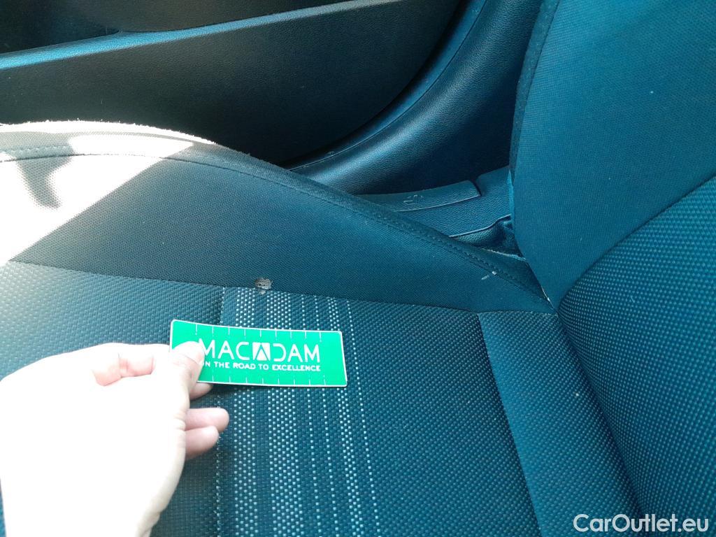  Hyundai  i20 HYUNDAI  / 2020 / 5P / berlina con portón 1.0 TGDI 74kW (100CV) 48V Essence #20