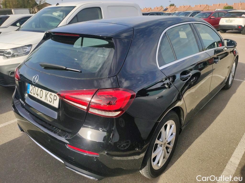  Mercedes  A-Klasse MERCEDES-BENZ Clase A / 2018 / 5P / berlina con portón A 180 d (AC) #7