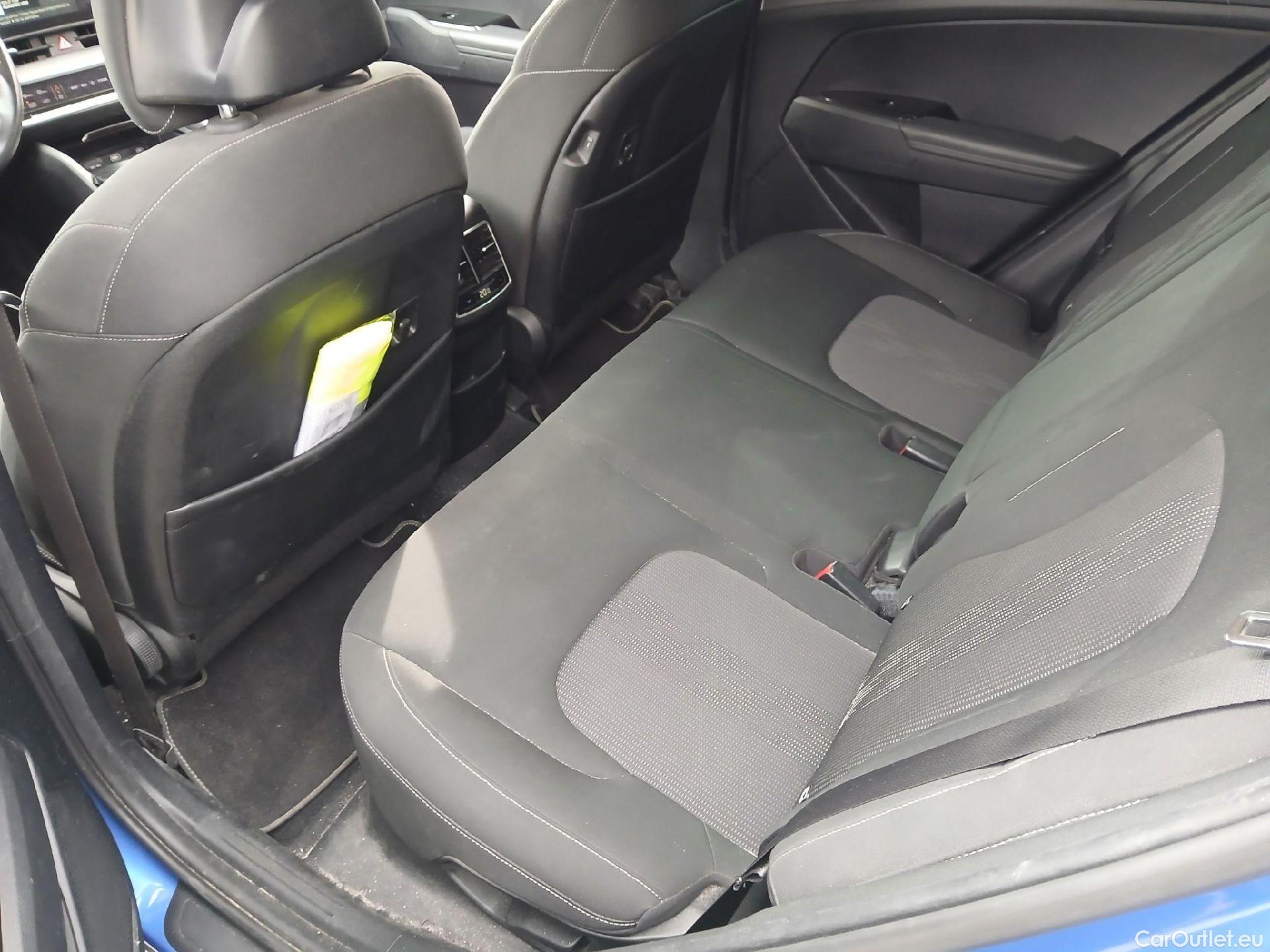  KIA  Sportage KIA  / 2022 / 5P / todoterreno 1.6 T-GDi HEV 171kW (230CV) Drive 4X2 #5