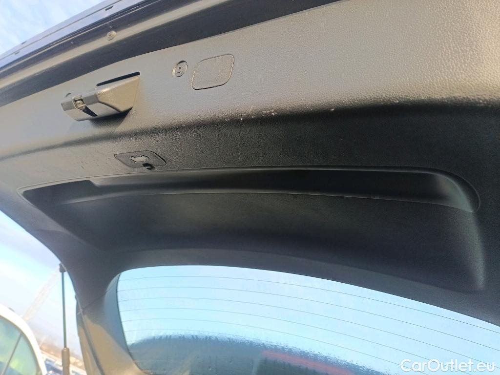  KIA  Sportage KIA  / 2018 / 5P / todoterreno 1.6 MHEV Business 85kW (115CV) 4x2 #10