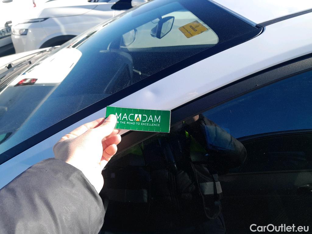  Hyundai  i20 HYUNDAI  / 2020 / 5P / berlina con portón 1.0 TGDI 74kW (100CV) 48V Essence #38