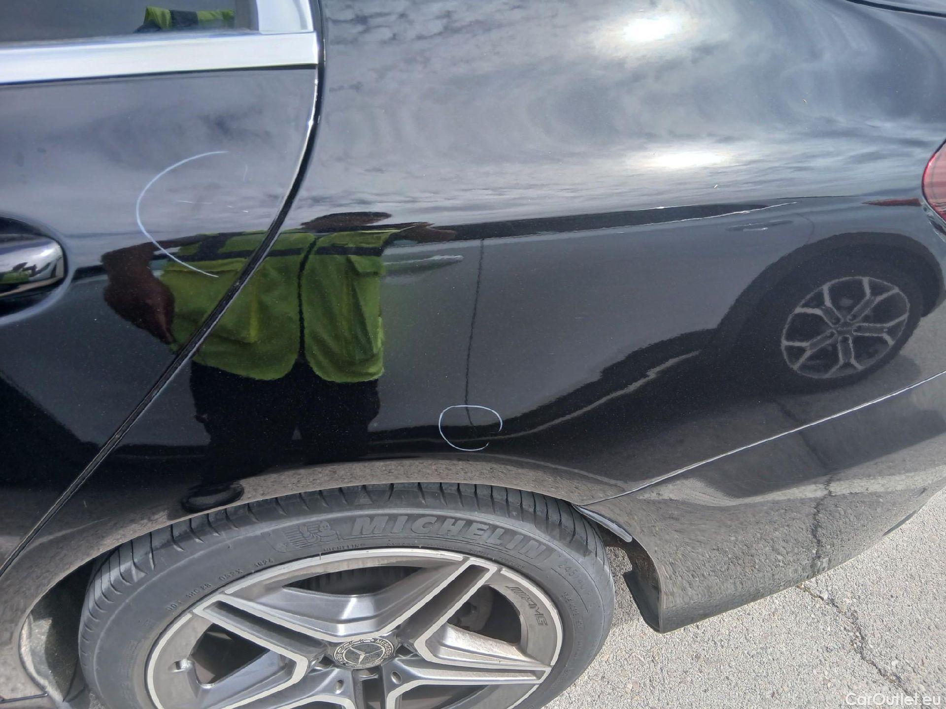  Mercedes  C-Klasse MERCEDES-BENZ Clase C / 2018 / 4P / sedán C 220 d #32