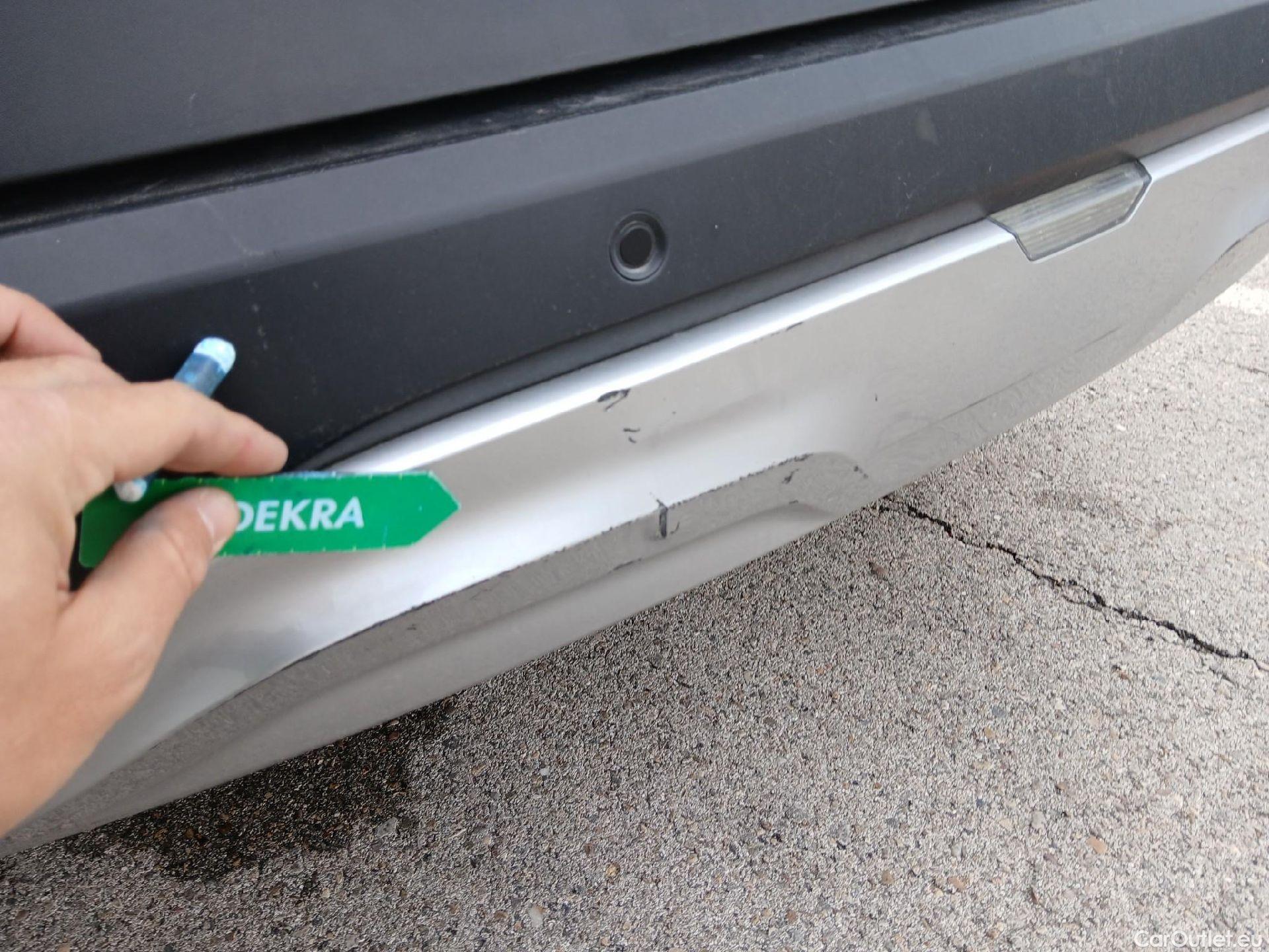  KIA  Sportage KIA  / 2022 / 5P / todoterreno 1.6 T-GDi HEV 171kW (230CV) Drive 4X2 #33