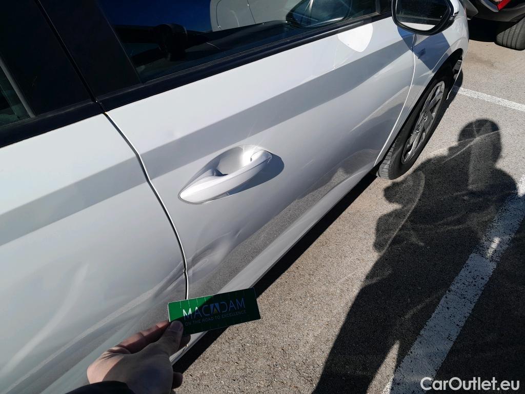  Hyundai  i20 HYUNDAI  / 2020 / 5P / berlina con portón 1.0 TGDI 74kW (100CV) 48V Essence #9