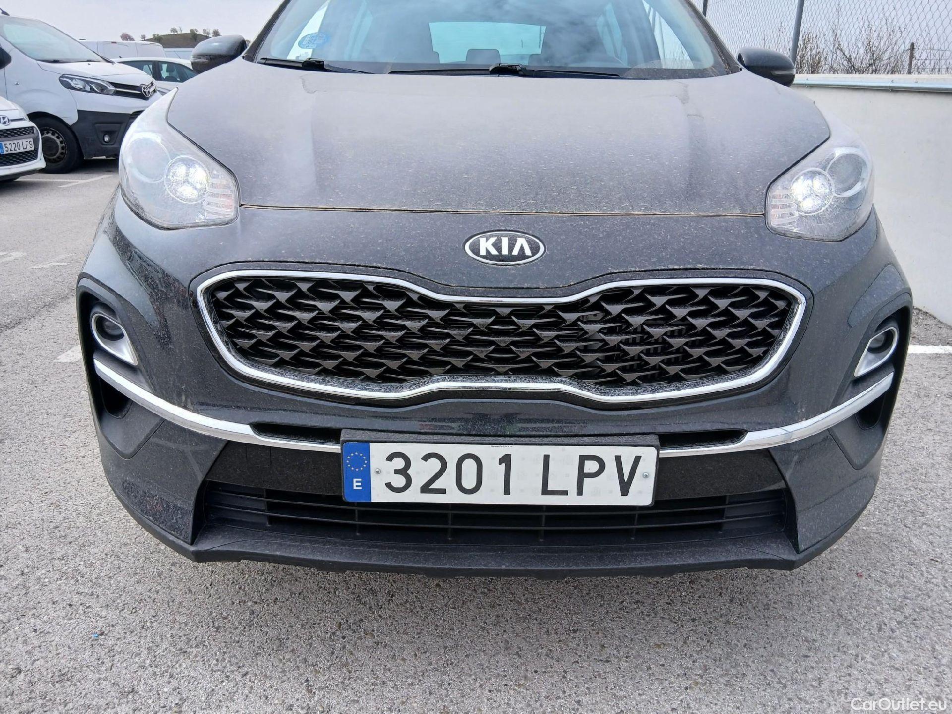  KIA  Sportage KIA  / 2018 / 5P / todoterreno 1.6 MHEV Drive Plus 100kW (136CV) 4x2 #3