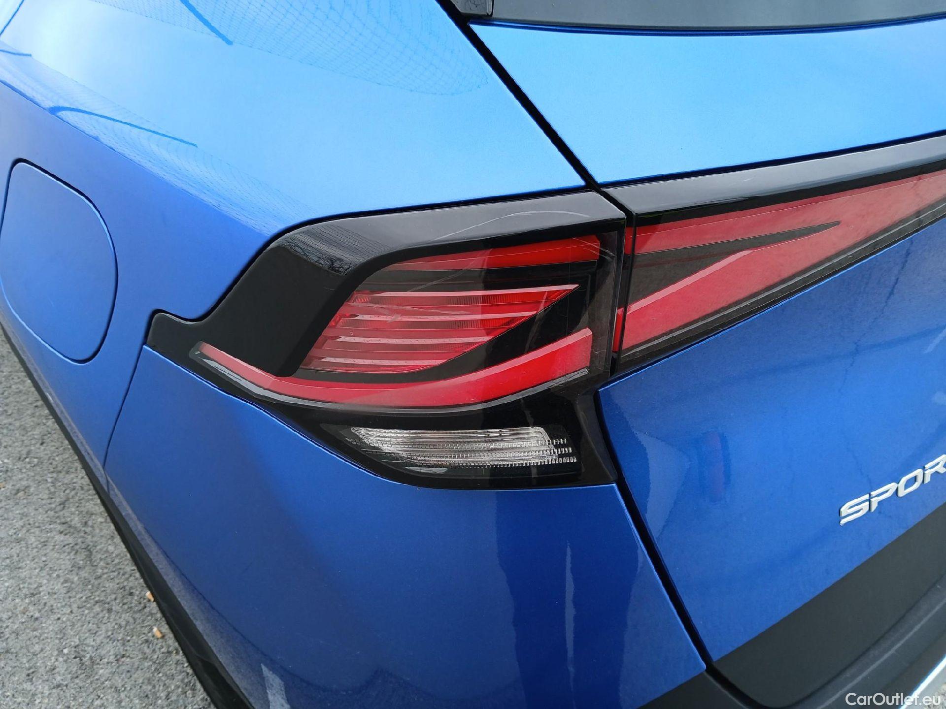  KIA  Sportage KIA  / 2022 / 5P / todoterreno 1.6 T-GDi HEV 171kW (230CV) Drive 4X2 #34