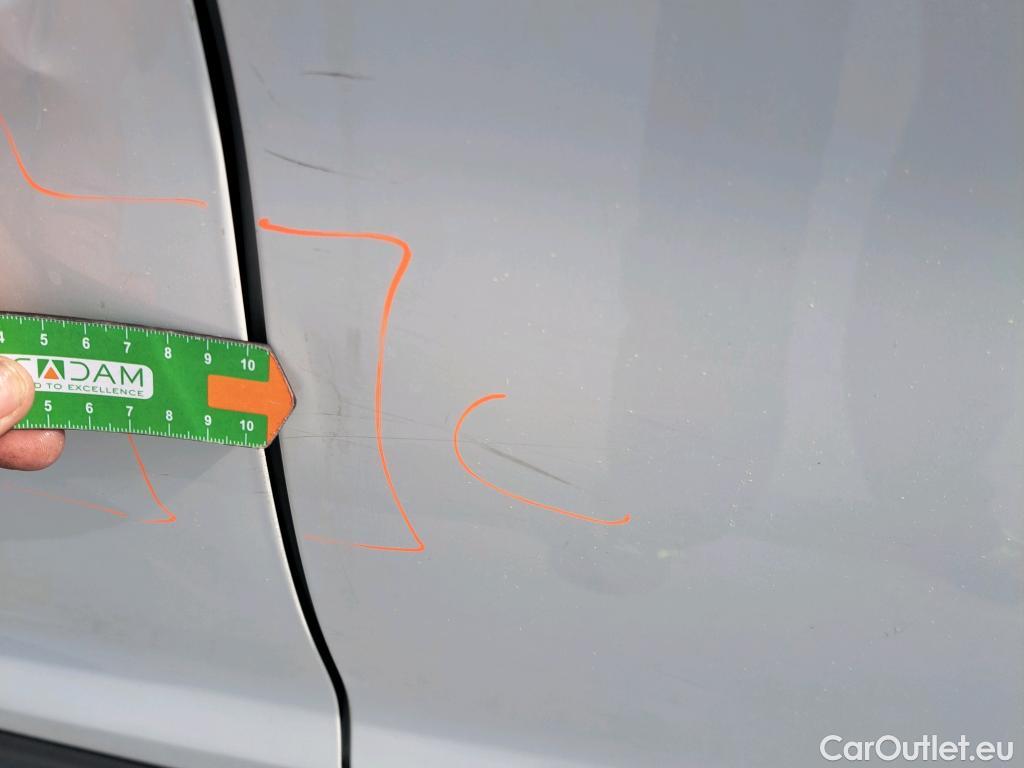  Nissan  Qashqai NISSAN  / 2017 / 5P / todoterreno dCi 96 kW (130 CV) XTRONIC TEKNA+ ProPI. #8