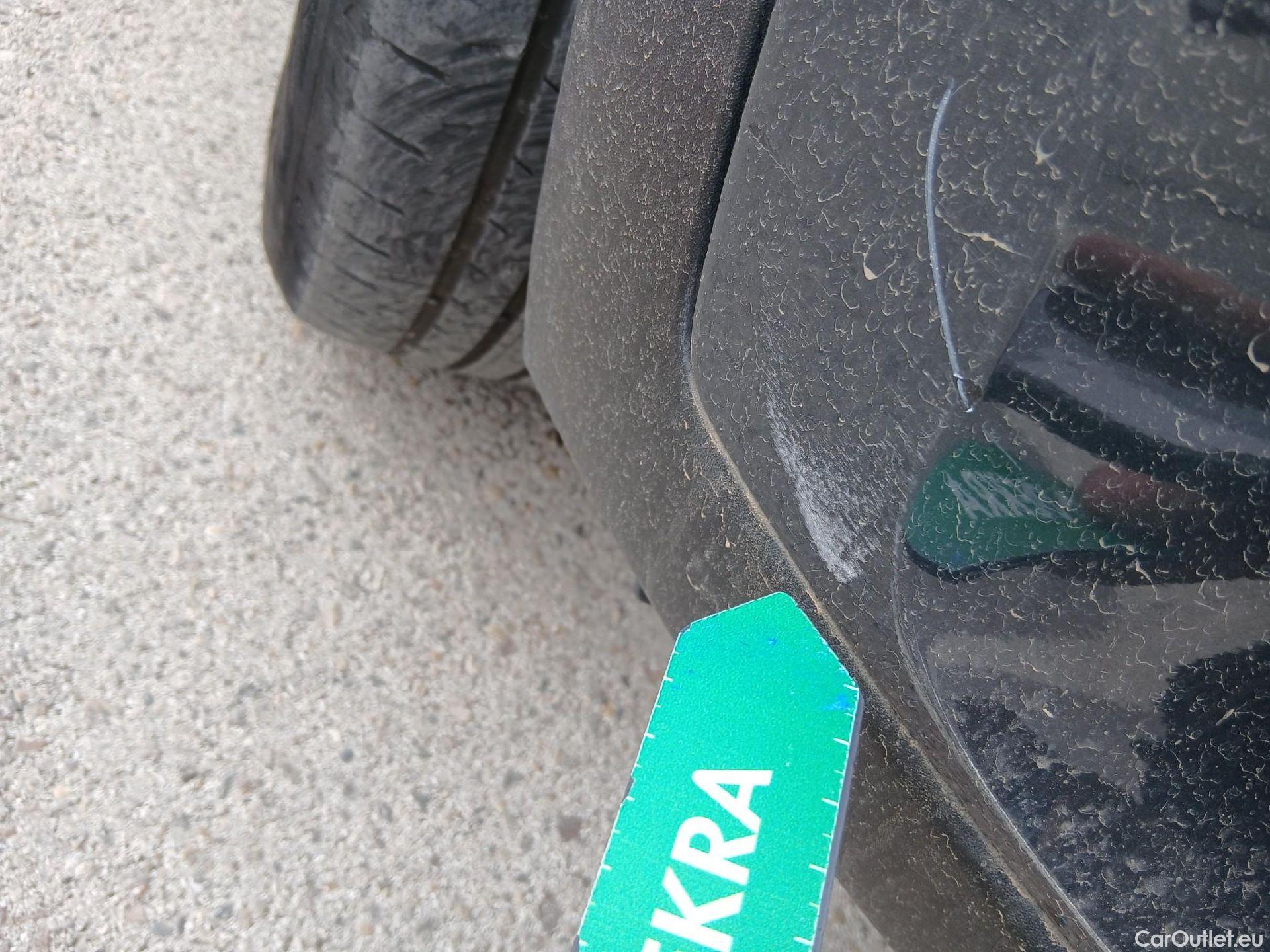  KIA  Sportage KIA  / 2018 / 5P / todoterreno 1.6 MHEV Drive Plus 100kW (136CV) 4x2 #4