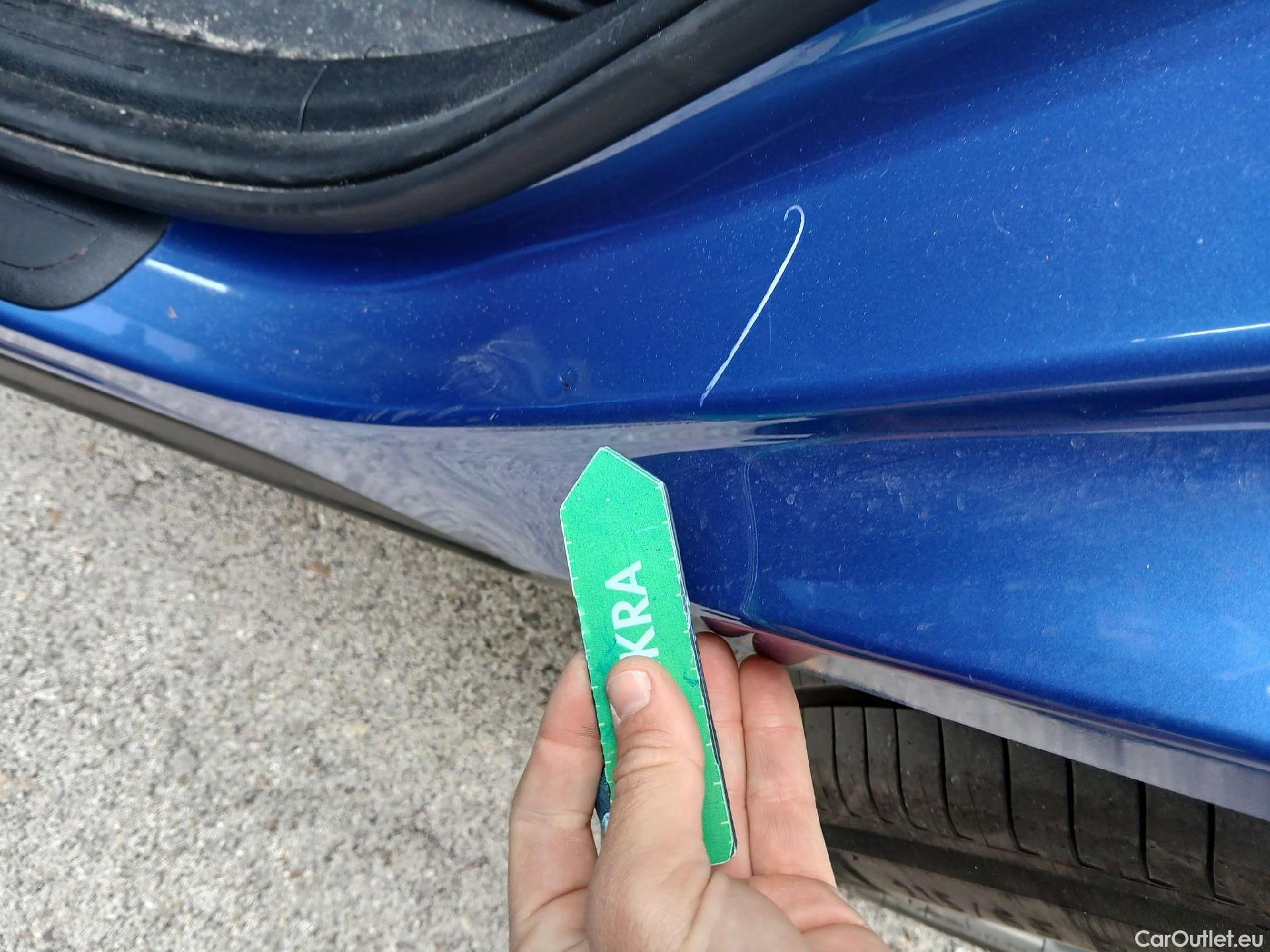  KIA  Sportage KIA  / 2022 / 5P / todoterreno 1.6 T-GDi HEV 171kW (230CV) Drive 4X2 #29