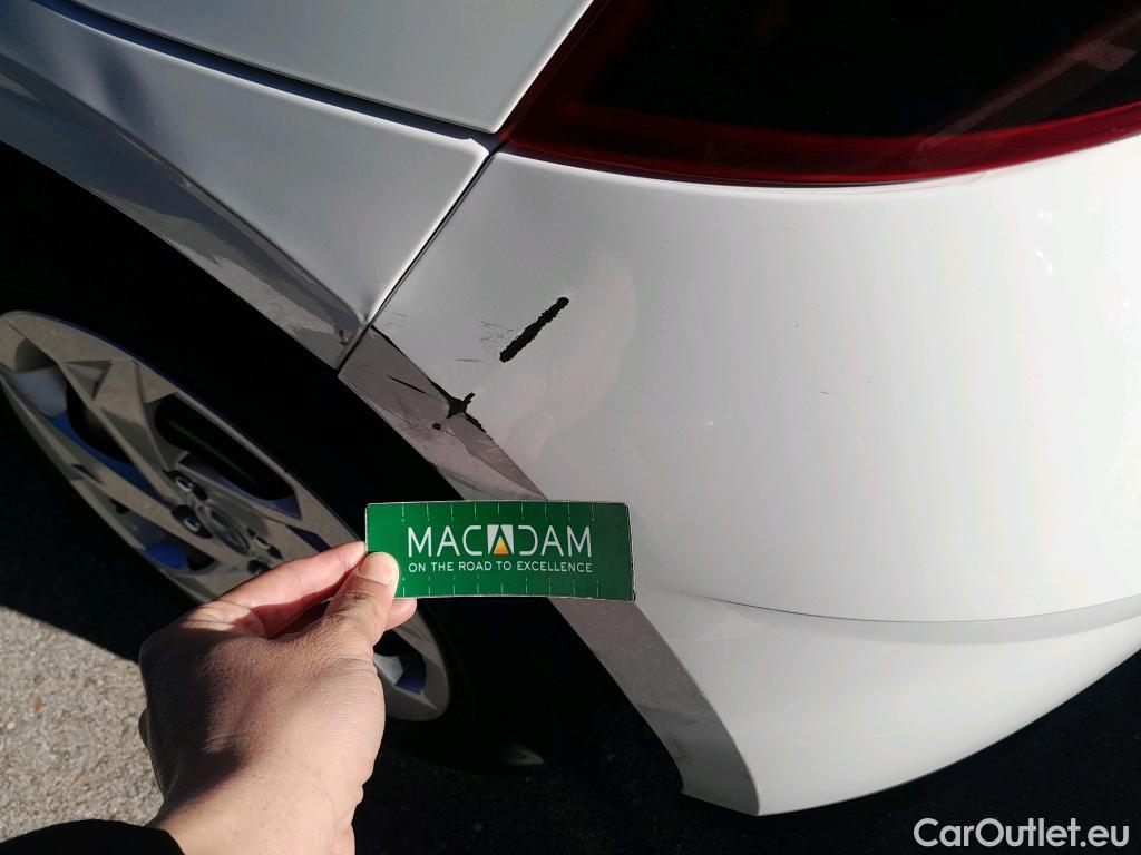  Hyundai  i20 HYUNDAI  / 2020 / 5P / berlina con portón 1.0 TGDI 74kW (100CV) 48V Essence #26