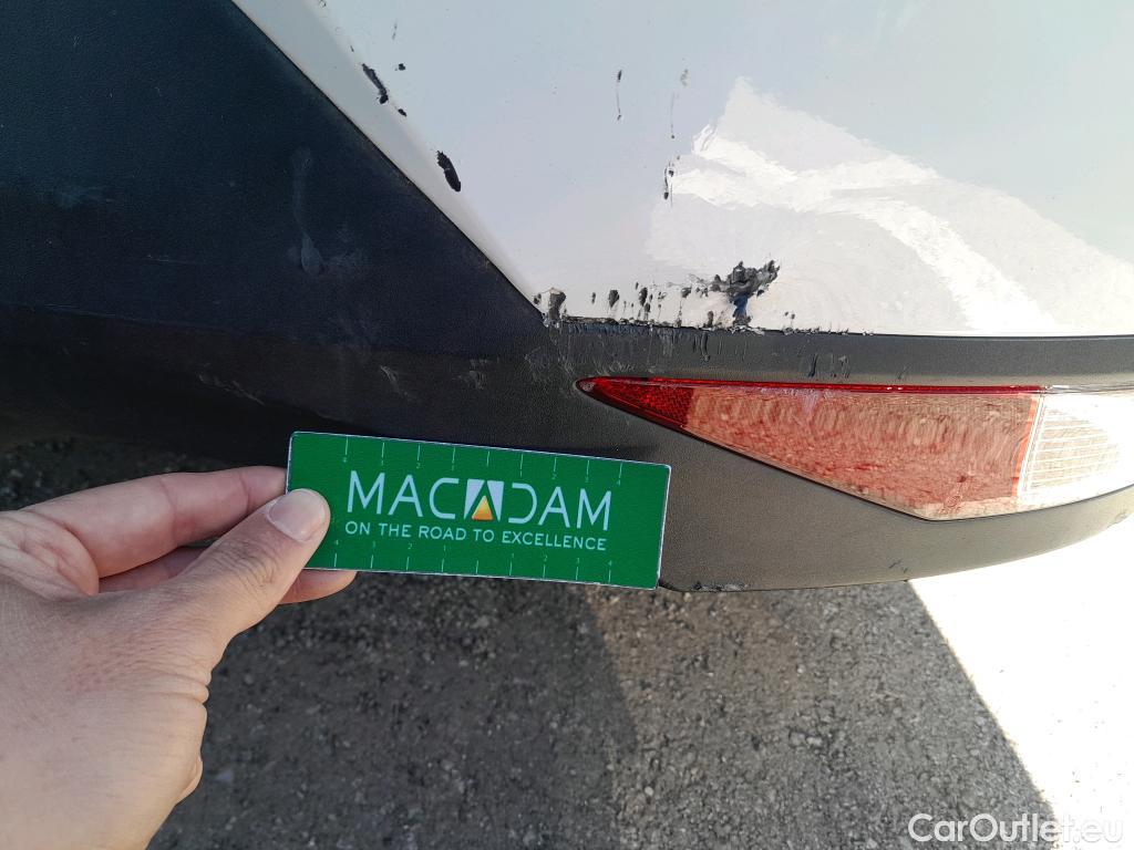  Hyundai  i20 HYUNDAI  / 2020 / 5P / berlina con portón 1.0 TGDI 74kW (100CV) 48V Essence #22