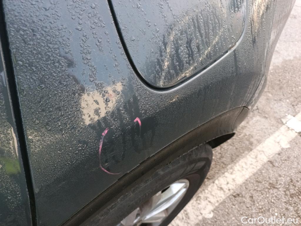  KIA  Sportage KIA  / 2018 / 5P / todoterreno 1.6 MHEV Business 85kW (115CV) 4x2 #18