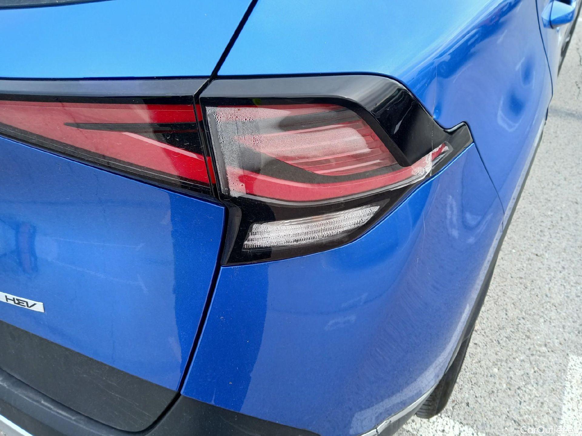  KIA  Sportage KIA  / 2022 / 5P / todoterreno 1.6 T-GDi HEV 171kW (230CV) Drive 4X2 #37