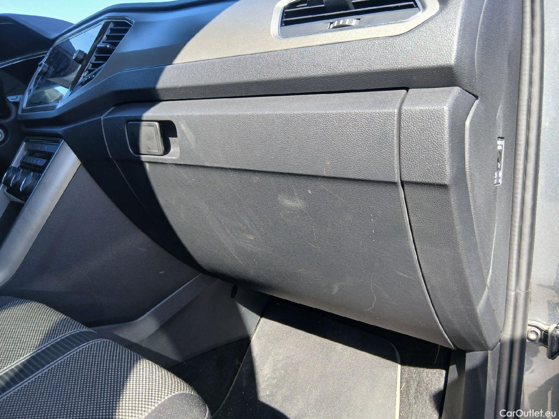  Volkswagen  T-ROC  Advance 2.0 TDI 115CV MT6 E6d #67