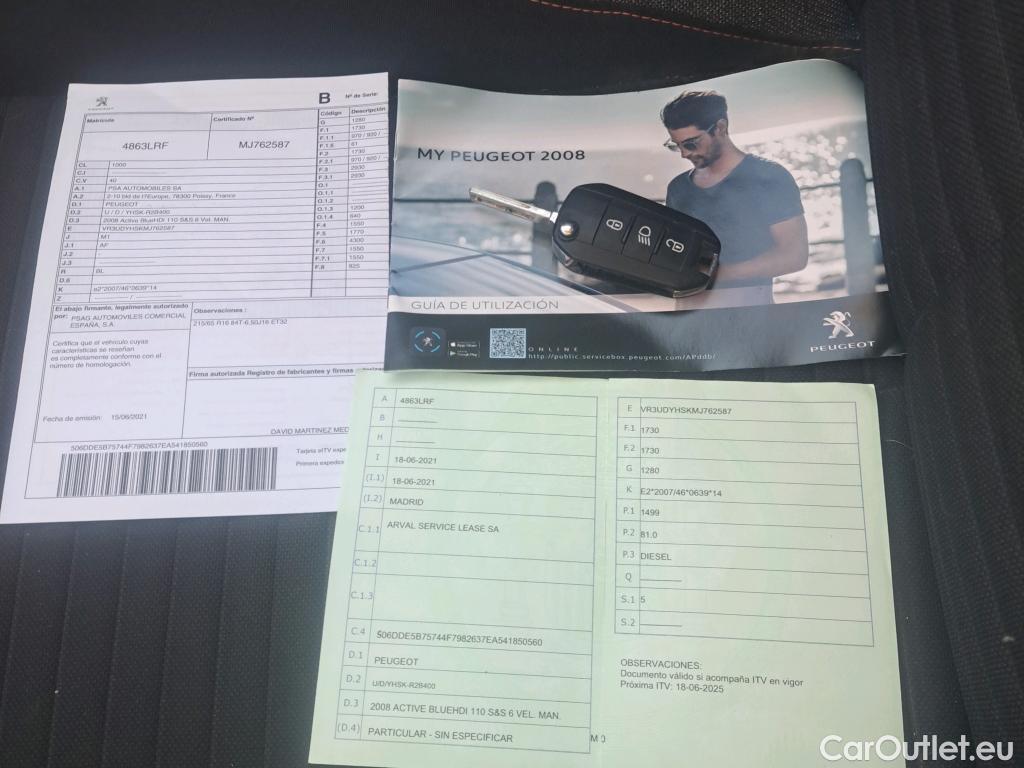  Peugeot  2008 PEUGEOT  / 2019 / 5P / todoterreno Active BlueHDI 81kW (110CV) #1