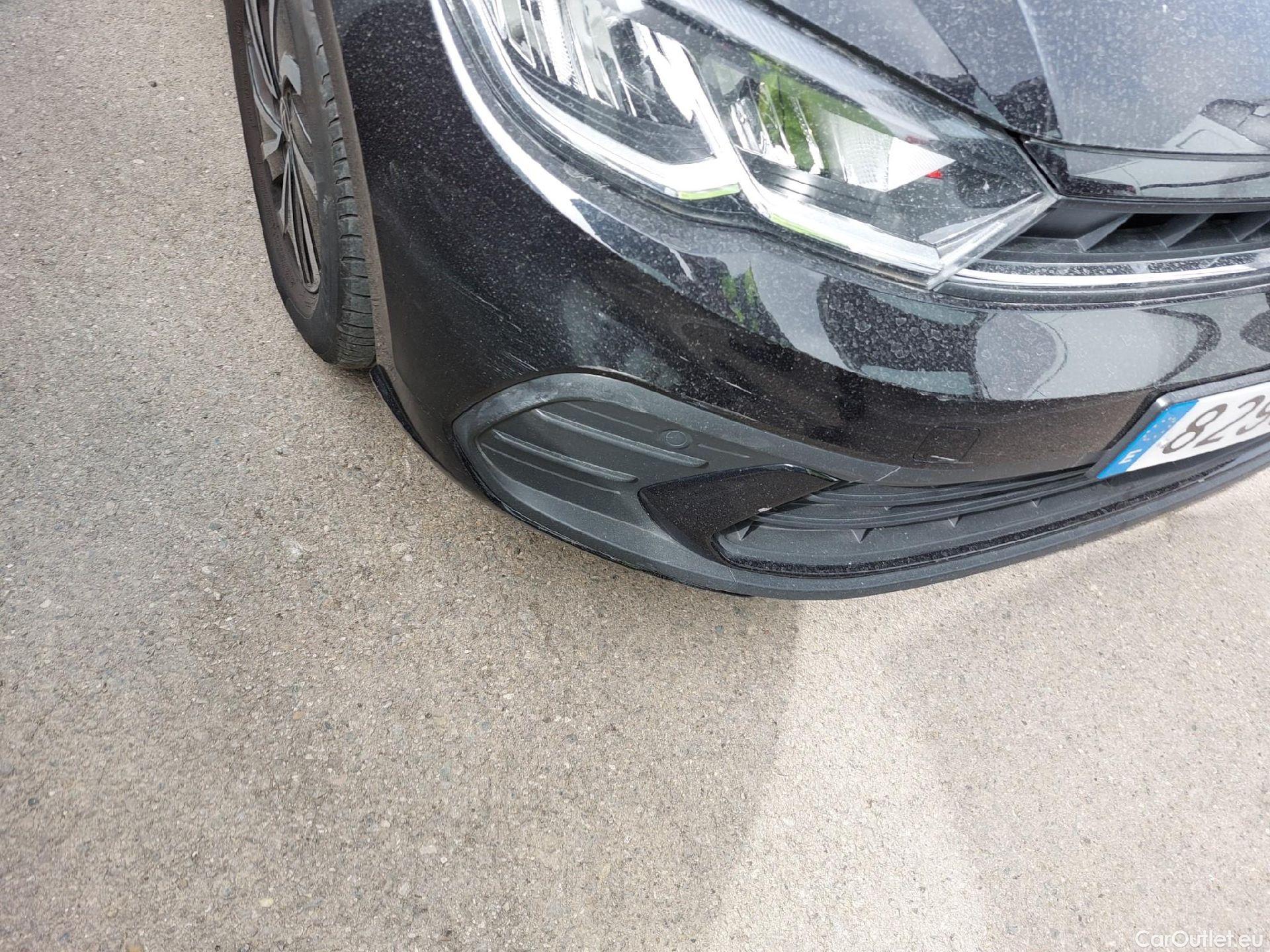  Volkswagen  Polo VOLKSWAGEN  / 2021 / 5P / berlina con portón Life 1.0 TSI 70kW (95CV) #4