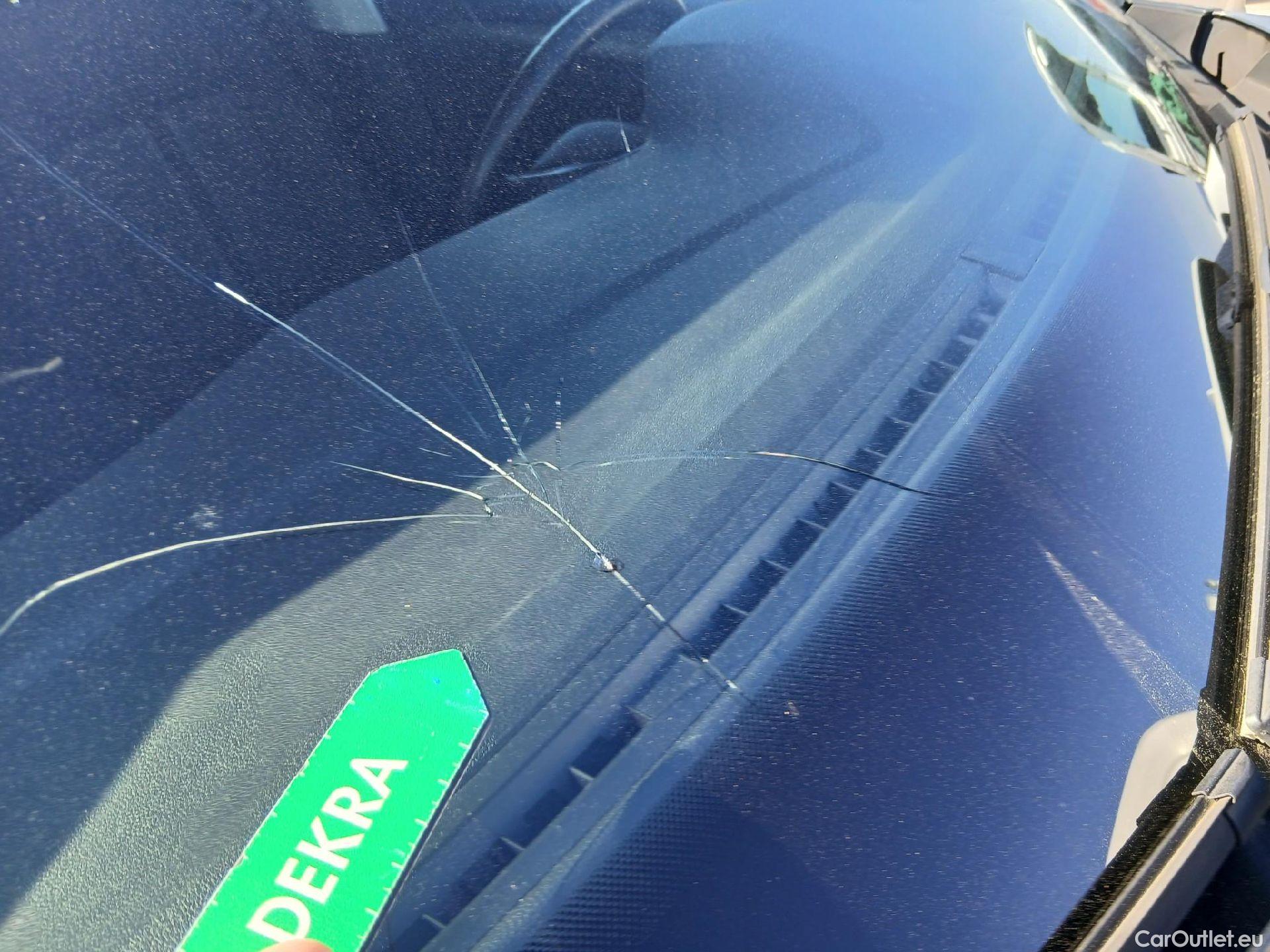  Volkswagen  T-ROC  Advance 2.0 TDI 115CV MT6 E6d #2