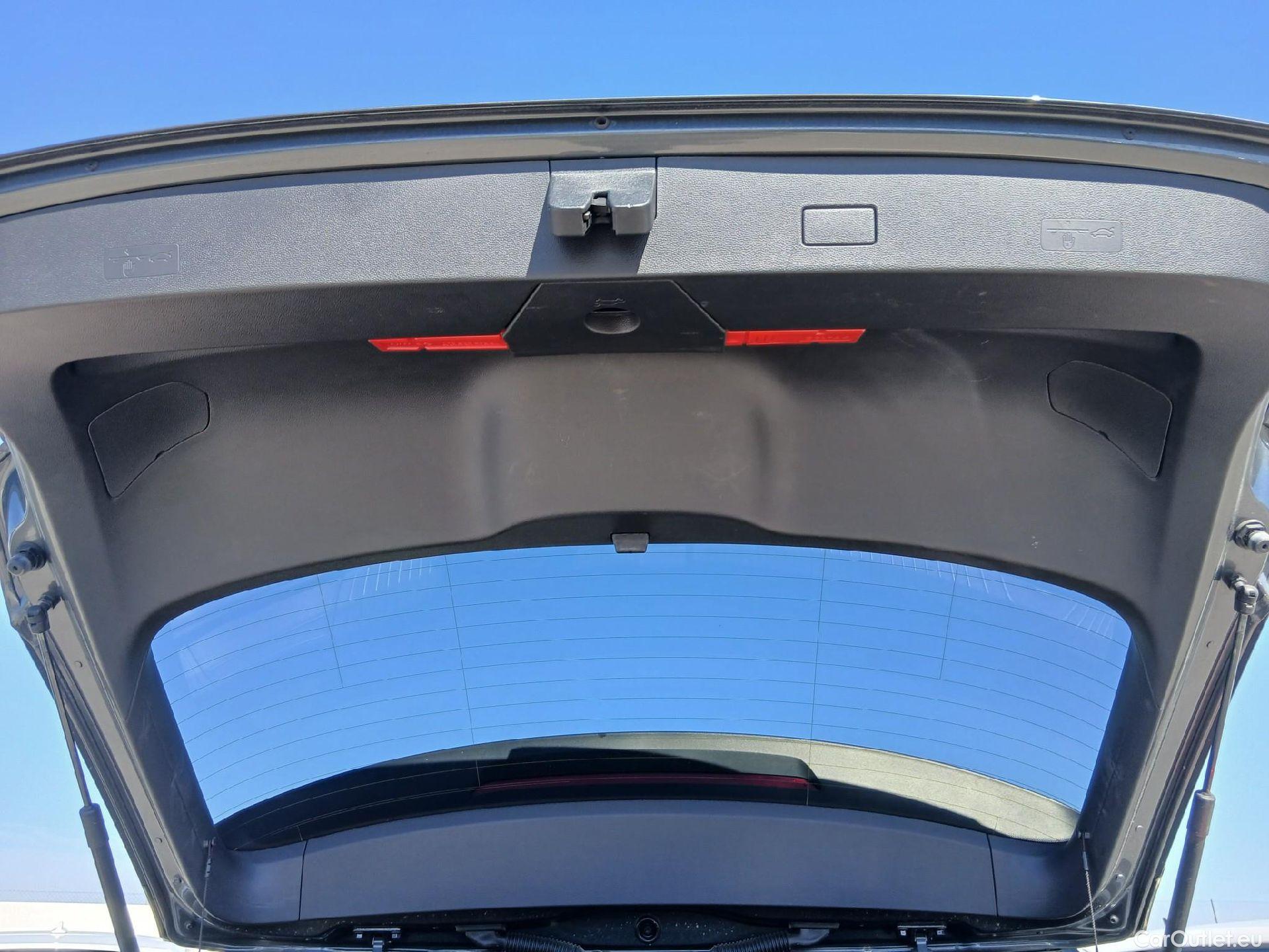  Volkswagen  T-ROC  Advance 2.0 TDI 115CV MT6 E6d #39