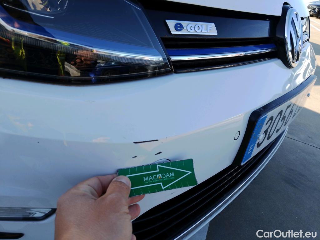  Volkswagen  Golf  VOLKSWAGEN / 2016 / 5P / berlina con portón e-ePower 110 kW (136CV) #6