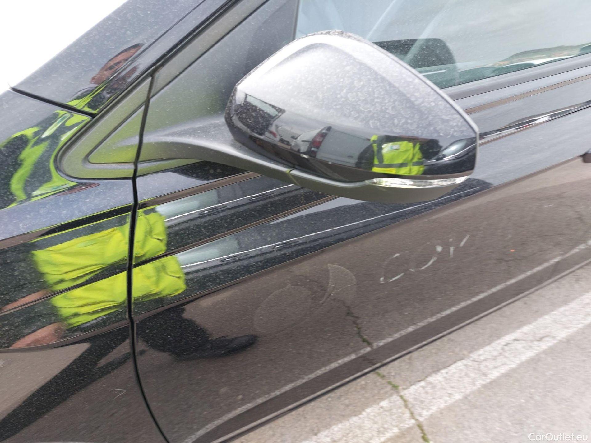  Volkswagen  Polo VOLKSWAGEN  / 2021 / 5P / berlina con portón Life 1.0 TSI 70kW (95CV) #13