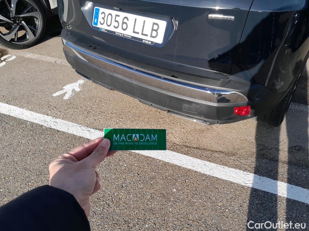  Peugeot  3008 PEUGEOT  / 2016 / 5P / todoterreno 1.5 BlueHDi 96kW S&S GT Line EAT8 #16