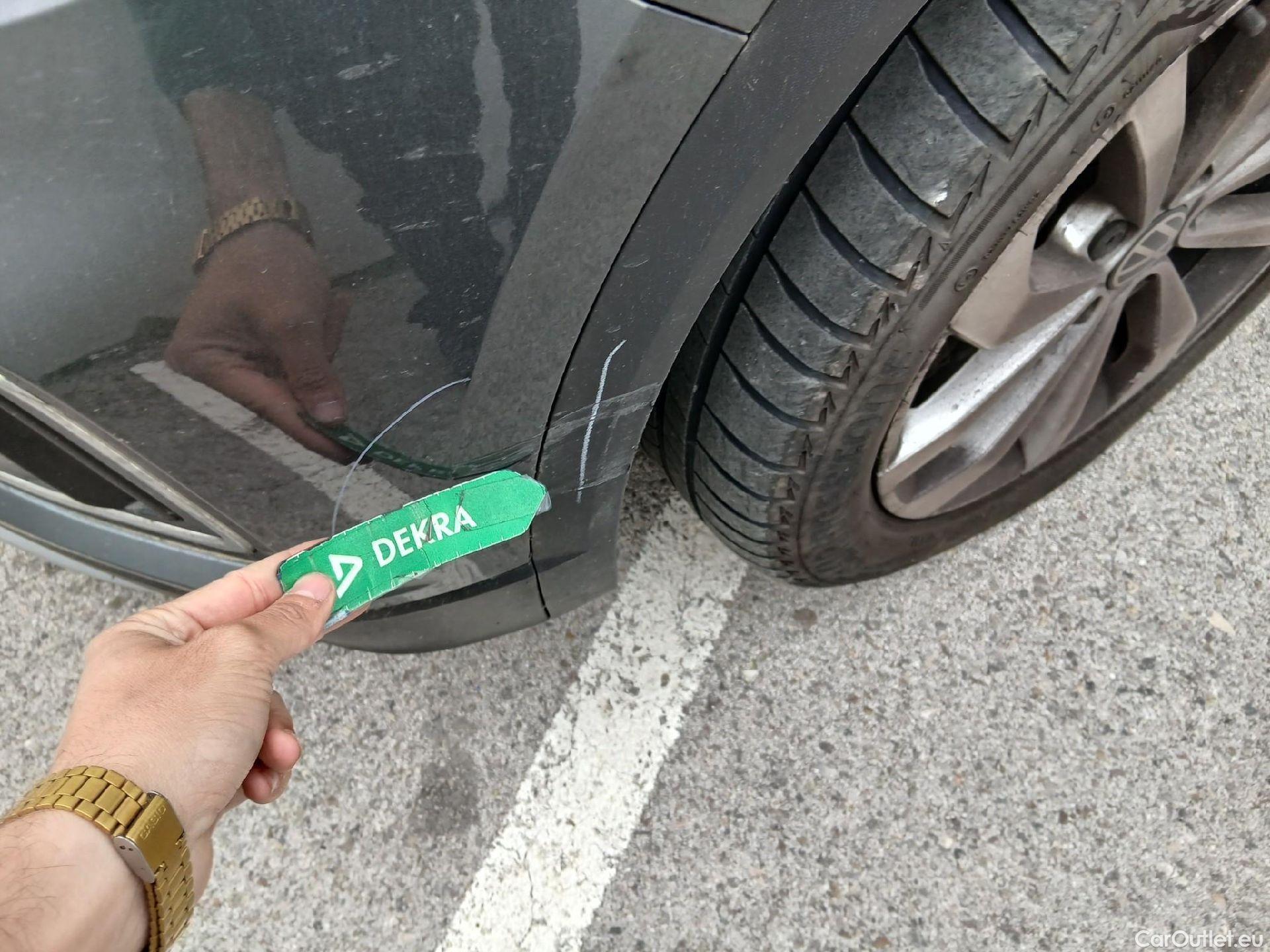  Volkswagen  T-ROC  Life 1.0 TSI 110CV MT6 E6d #11