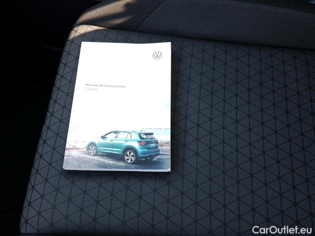  Volkswagen  T-CROSS VOLKSWAGEN  / 2018 / 5P / todoterreno Advance 1.0 TSI 81kW (110CV) #12