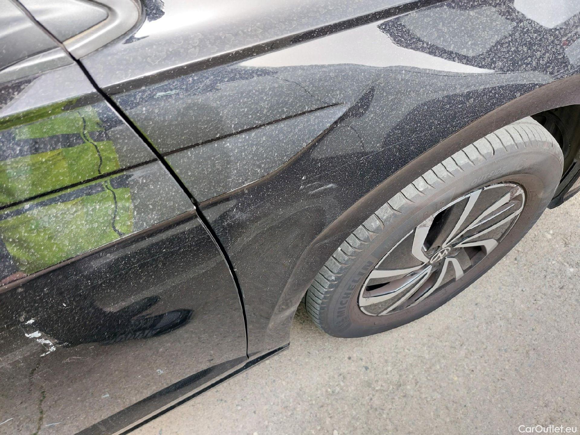  Volkswagen  Polo VOLKSWAGEN  / 2021 / 5P / berlina con portón Life 1.0 TSI 70kW (95CV) #22