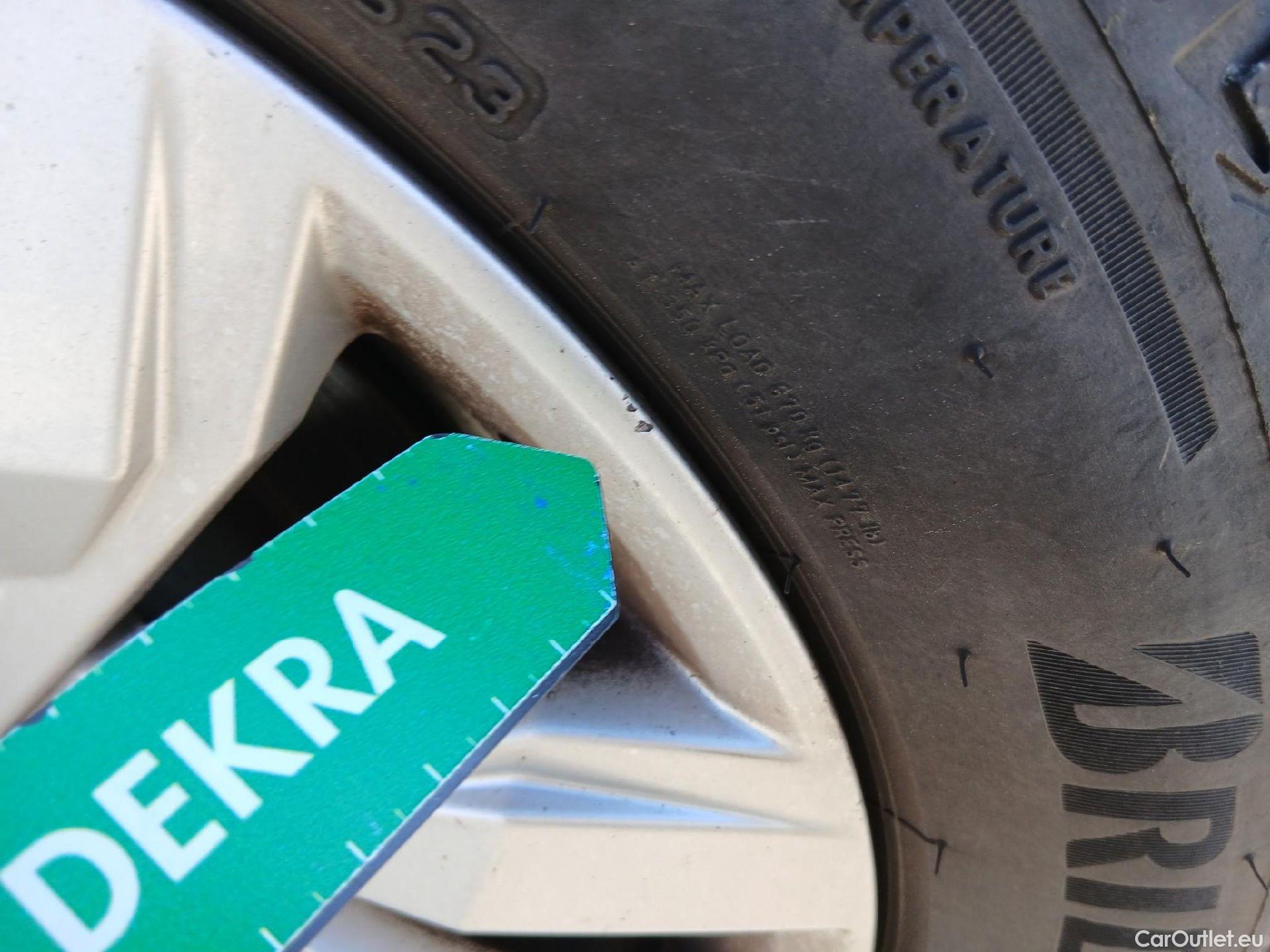  Volkswagen  T-ROC  Advance 2.0 TDI 115CV MT6 E6d #27