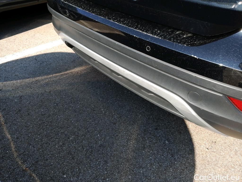  Volkswagen  T-CROSS VOLKSWAGEN  / 2018 / 5P / todoterreno Advance 1.0 TSI 81kW (110CV) #9