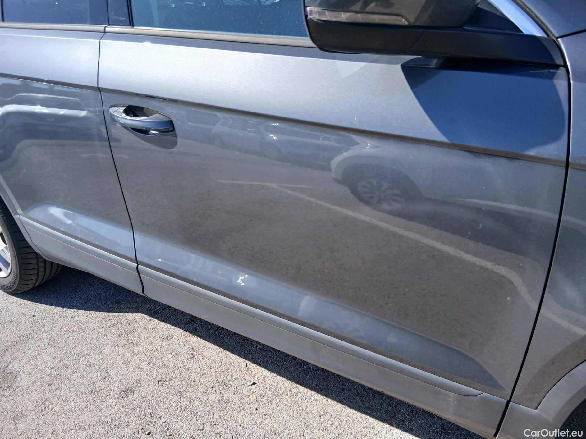  Volkswagen  T-ROC  Advance 2.0 TDI 115CV MT6 E6d #57