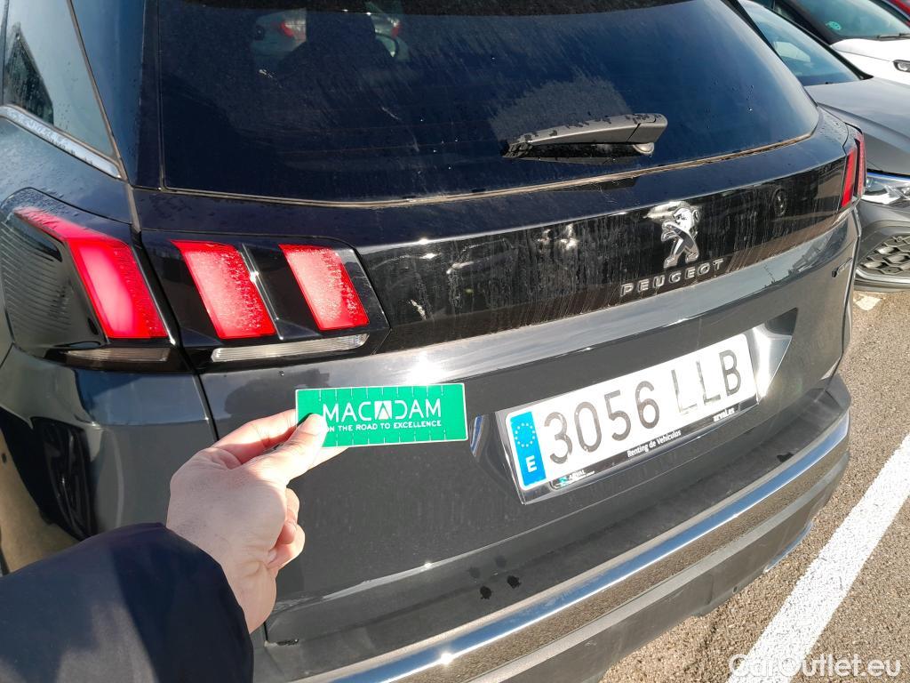  Peugeot  3008 PEUGEOT  / 2016 / 5P / todoterreno 1.5 BlueHDi 96kW S&S GT Line EAT8 #31