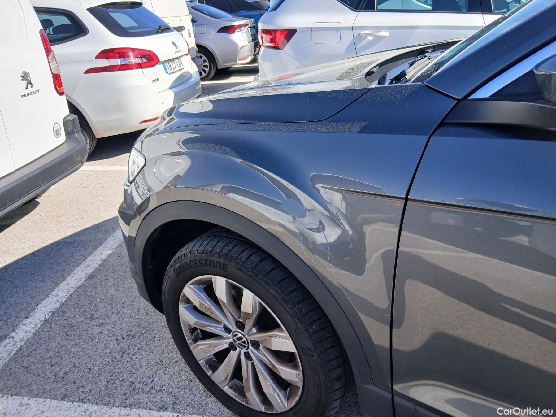  Volkswagen  T-ROC  Advance 2.0 TDI 115CV MT6 E6d #15