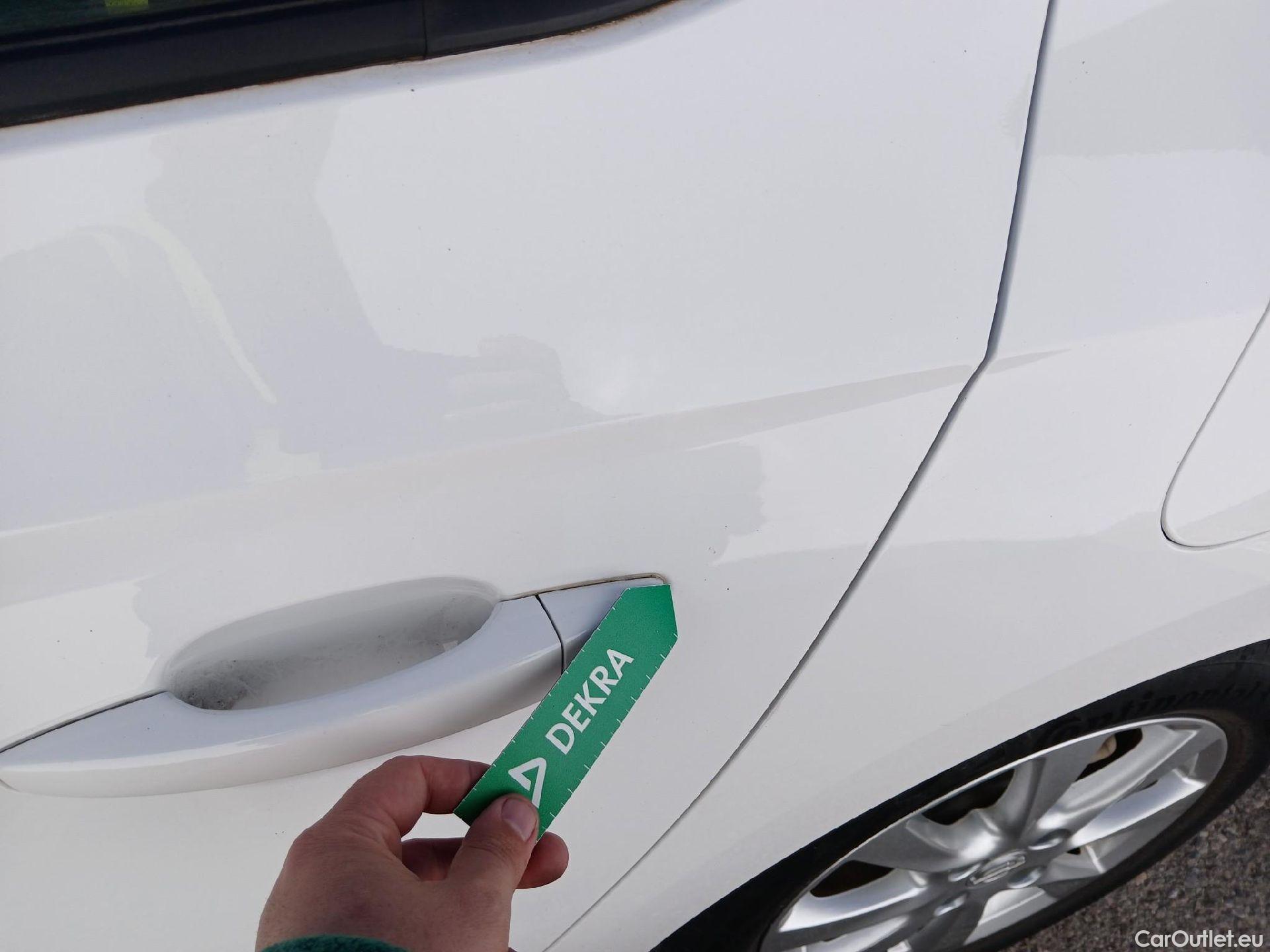  Opel  Corsa OPEL  / 2019 / 5P / berlina con portón 1.2T XHL 74kW (100CV) Edition (AC) #14