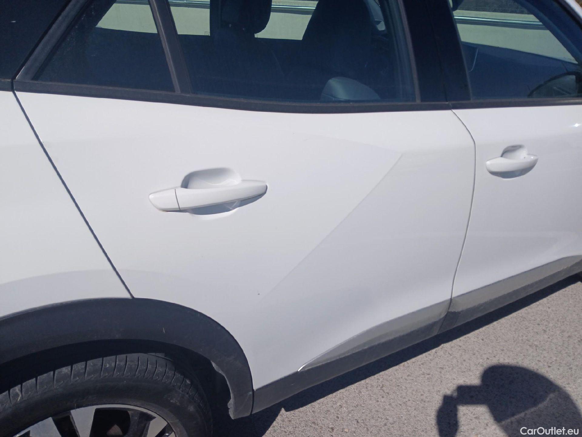  Peugeot  2008 PEUGEOT  / 2019 / 5P / todoterreno Allure BlueHDI 100 S&S BVM6 (AC) #34