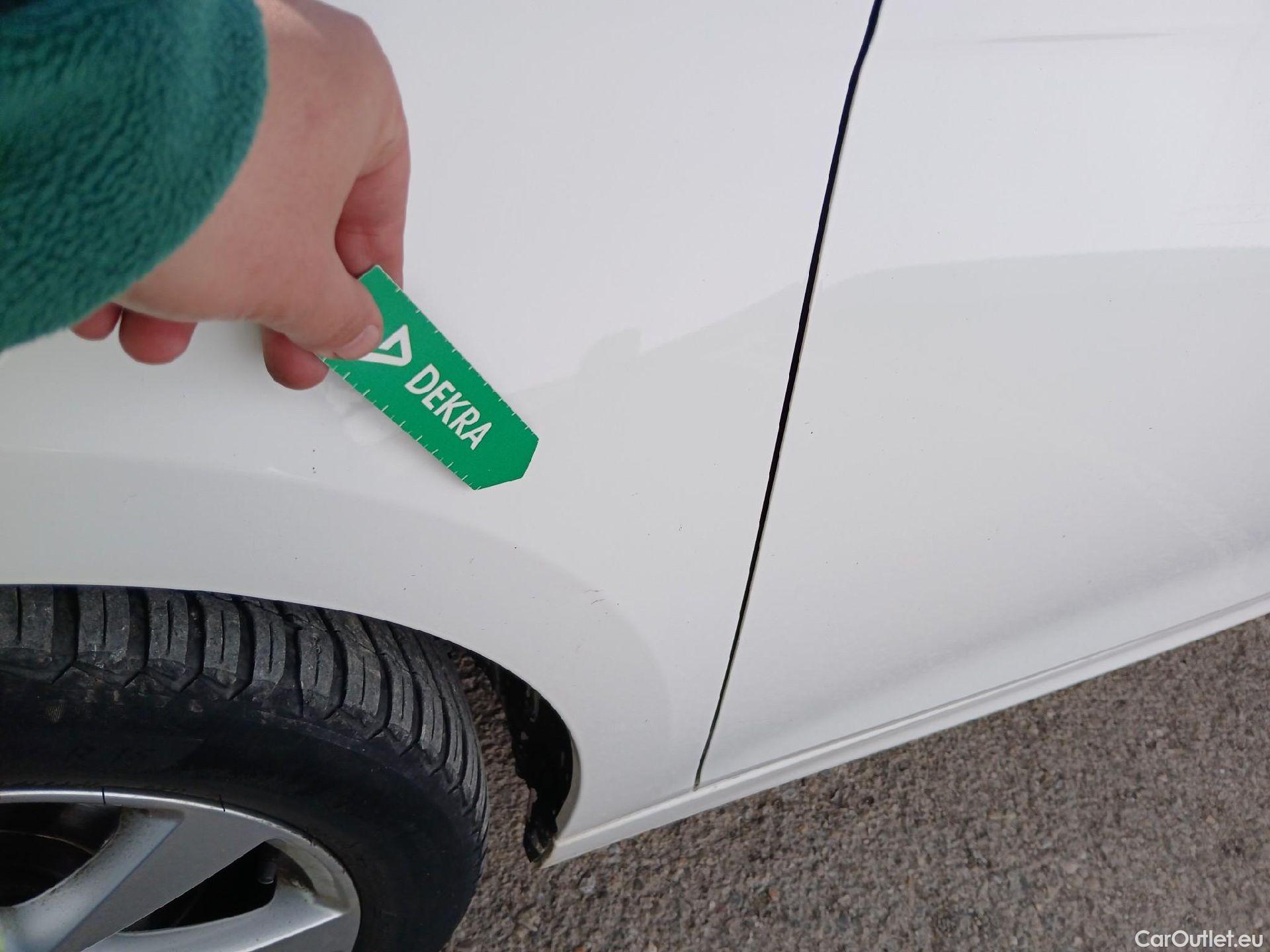  Opel  Corsa OPEL  / 2019 / 5P / berlina con portón 1.2T XHL 74kW (100CV) Edition (AC) #10