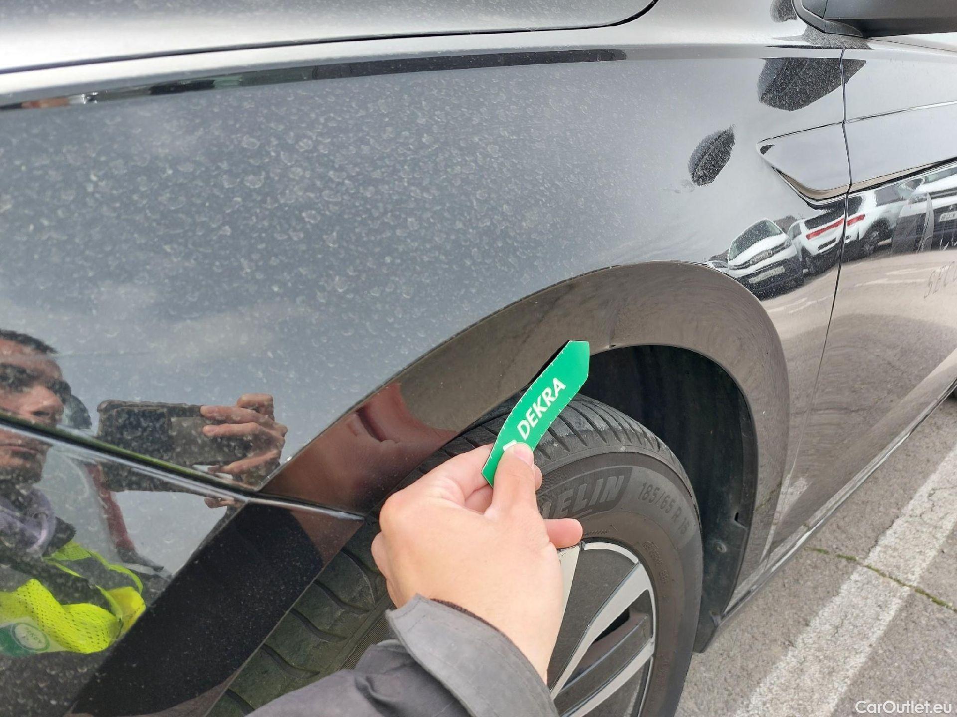  Volkswagen  Polo VOLKSWAGEN  / 2021 / 5P / berlina con portón Life 1.0 TSI 70kW (95CV) #9