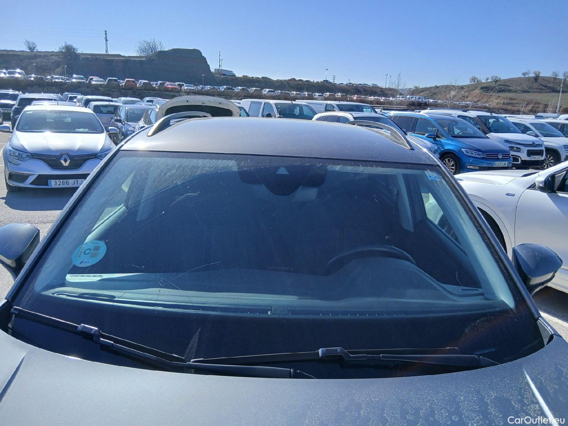  Volkswagen  T-ROC  Advance 2.0 TDI 115CV MT6 E6d #1