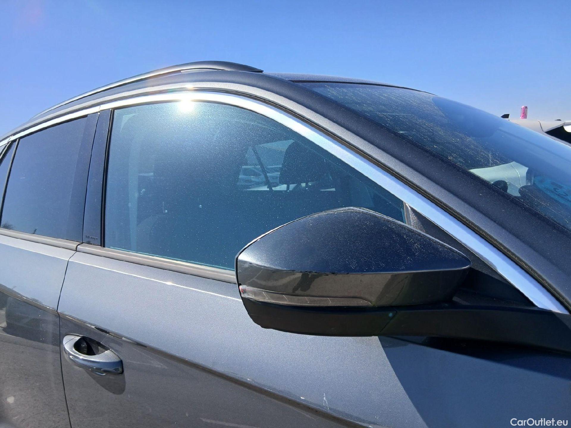  Volkswagen  T-ROC  Advance 2.0 TDI 115CV MT6 E6d #59