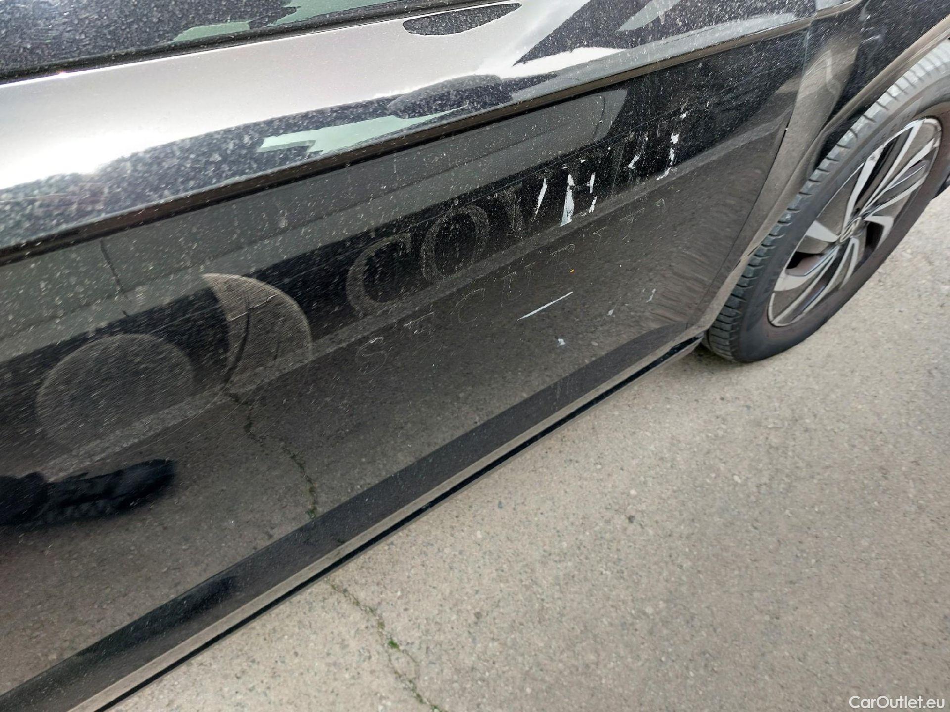  Volkswagen  Polo VOLKSWAGEN  / 2021 / 5P / berlina con portón Life 1.0 TSI 70kW (95CV) #20