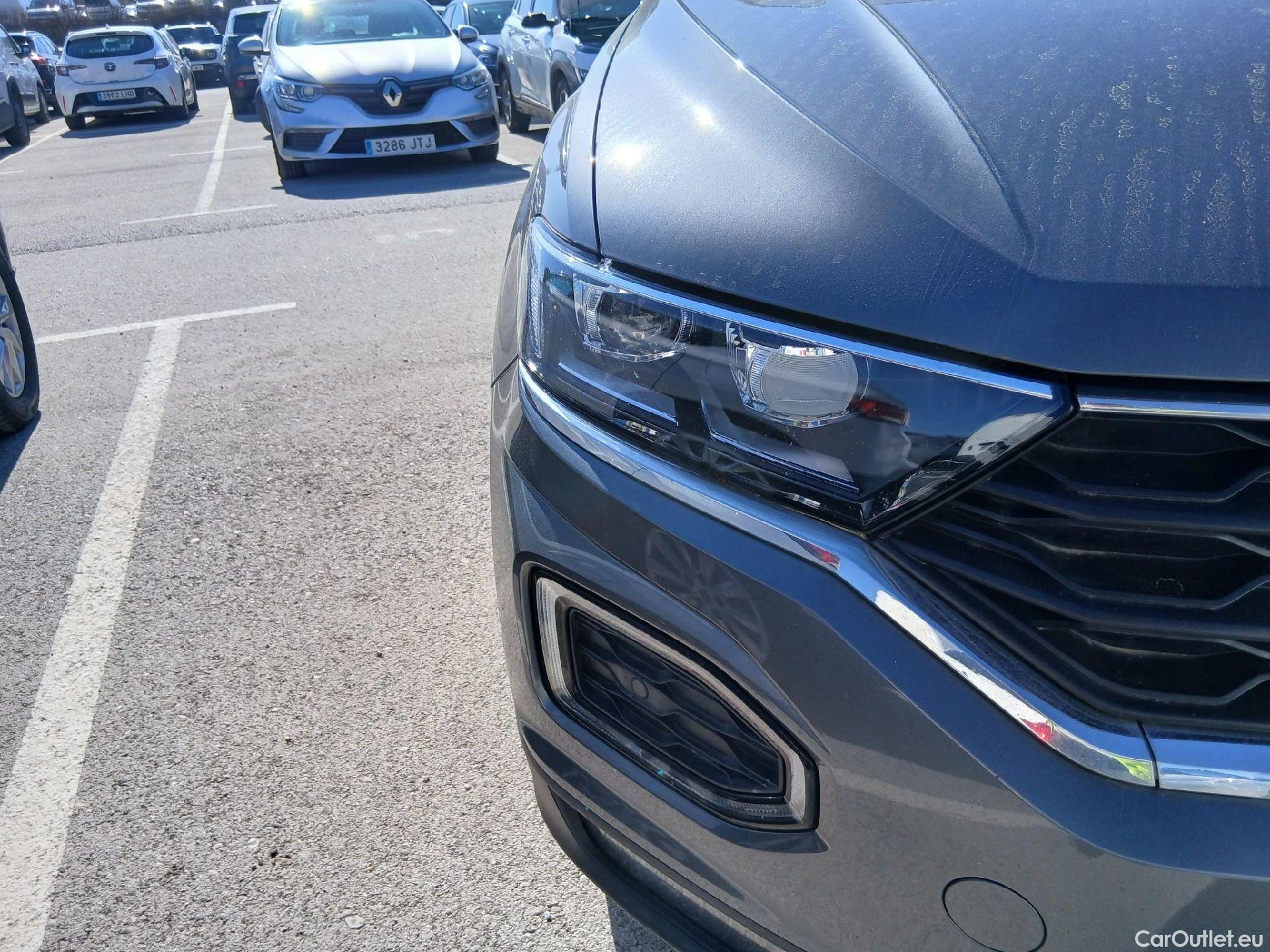  Volkswagen  T-ROC  Advance 2.0 TDI 115CV MT6 E6d #8