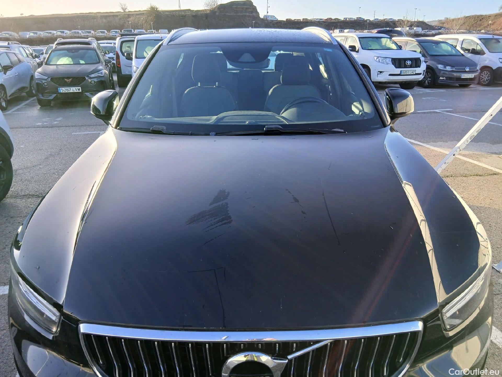  Volvo  XC 40 VOLVO XC40 / 2017 / 5P / todoterreno 1.5 T4 Twin Recharge Inscription Ex Auto #2