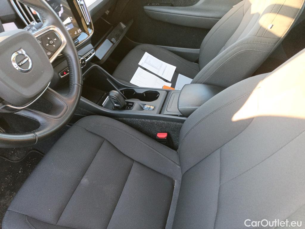  Volvo  XC 40 VOLVO XC40 / 2017 / 5P / todoterreno 2.0 D3 Momentum Pro Auto #8