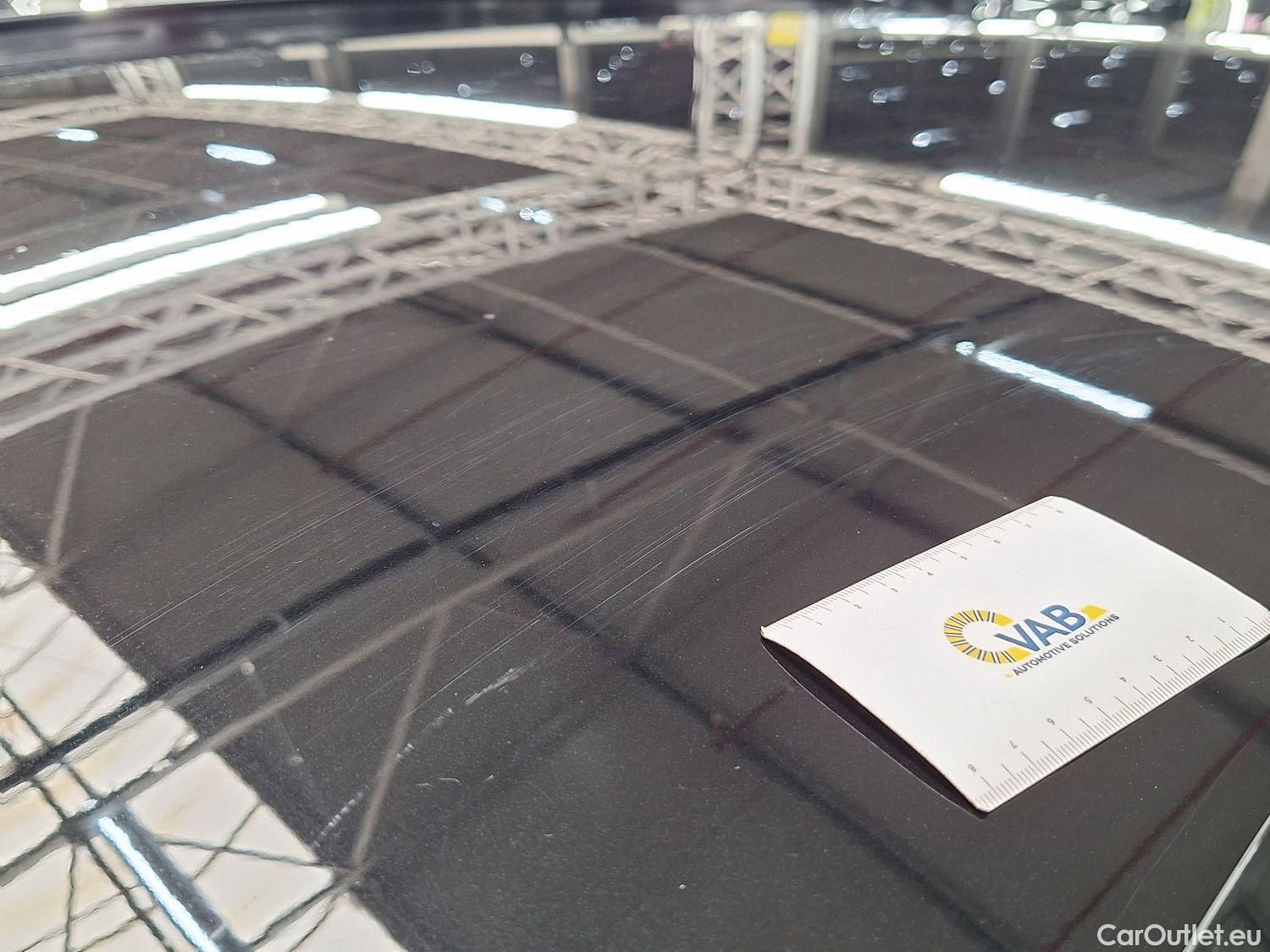  Volvo  XC 40 Volvo, XC40 '17, Volvo XC40 T3 Geartronic R-Design 5d #75