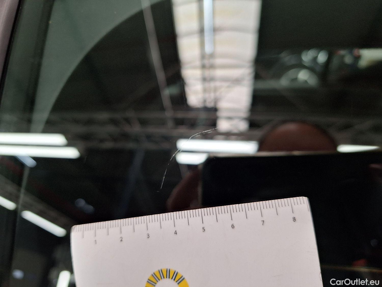  Volvo  XC 40 Volvo, XC40 '17, Volvo XC40 T3 Geartronic R-Design 5d #65