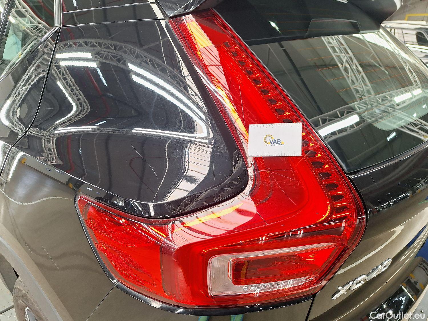  Volvo  XC 40 Volvo, XC40 '17, Volvo XC40 T3 Geartronic R-Design 5d #58