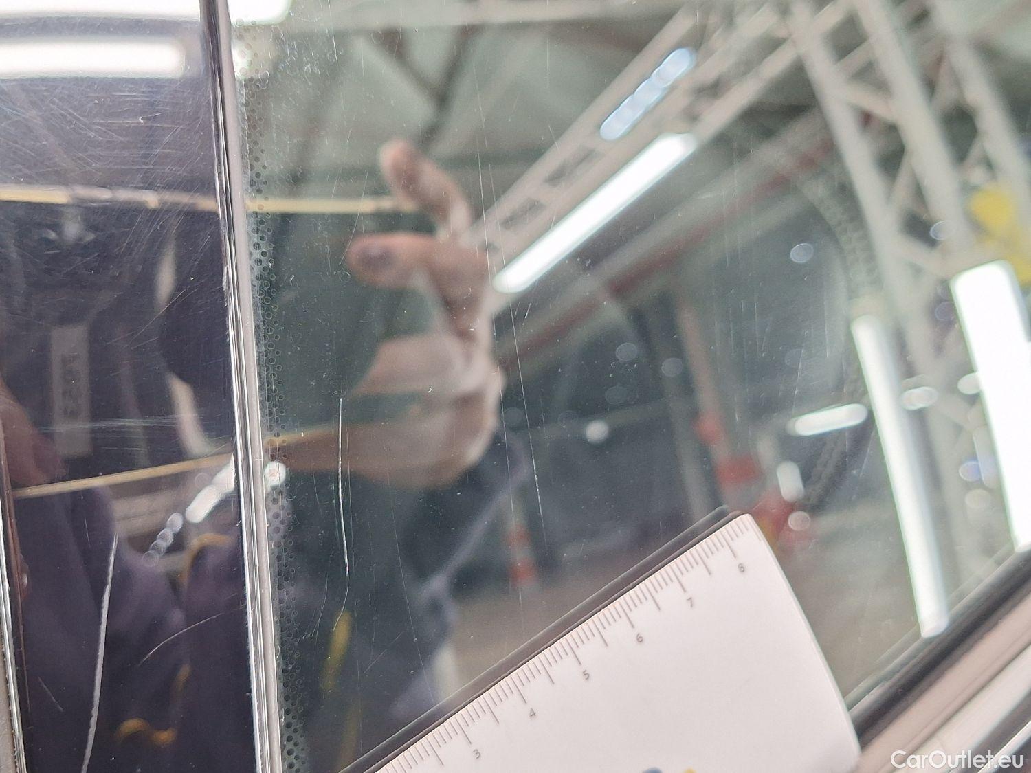  Volvo  XC 40 Volvo, XC40 '17, Volvo XC40 T3 Geartronic R-Design 5d #67